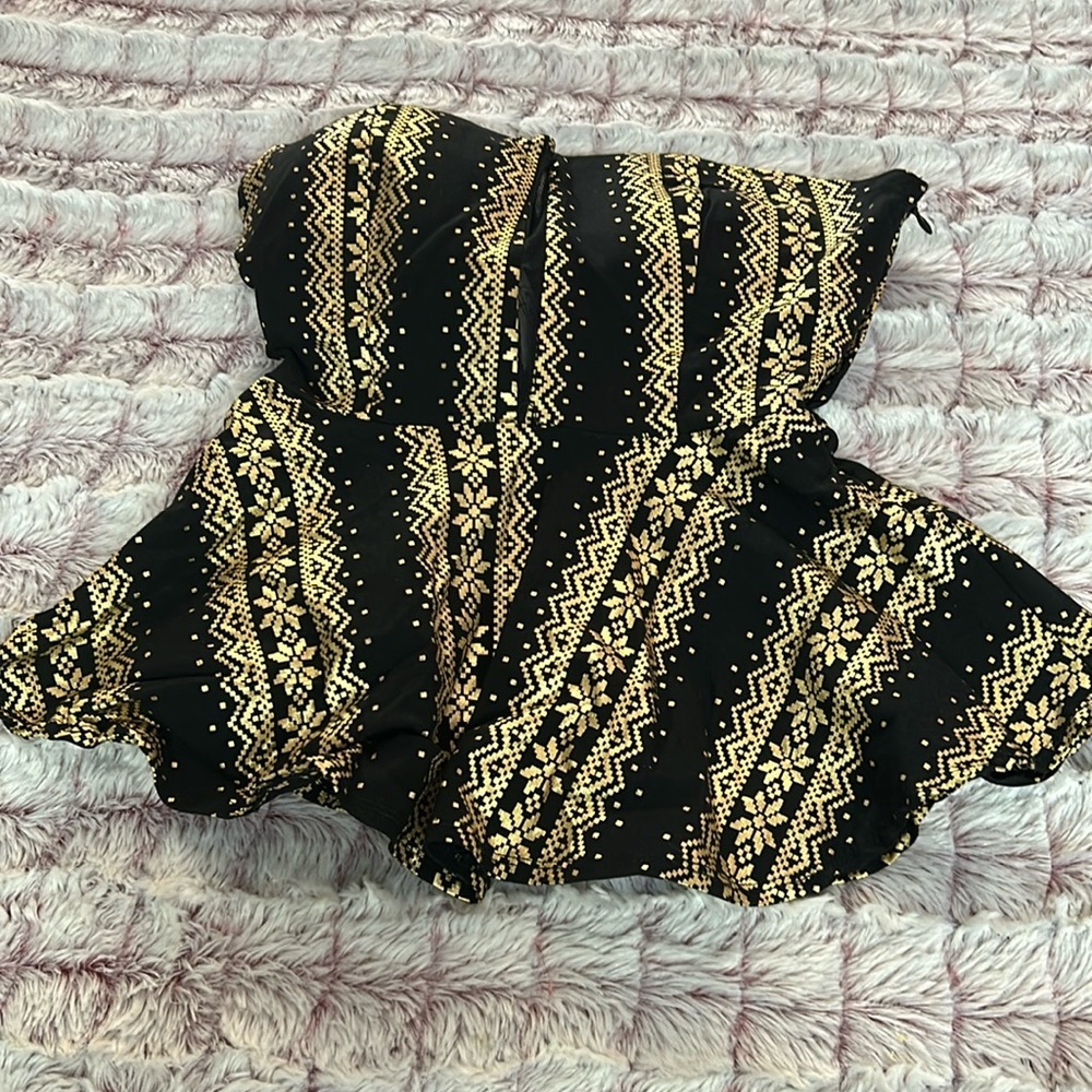 Black/ Gold off the shoulder top size large